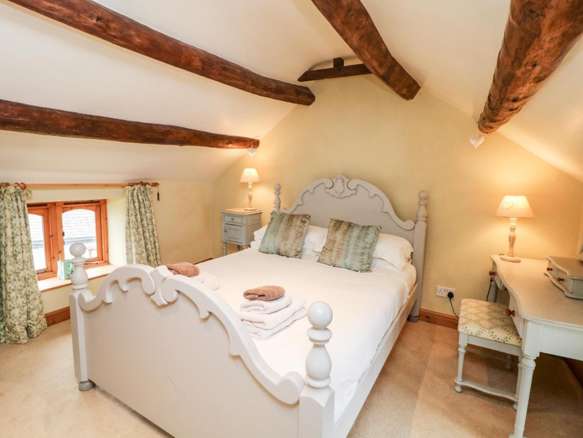 Kempshill Cottage Tideswell Eksteriør billede